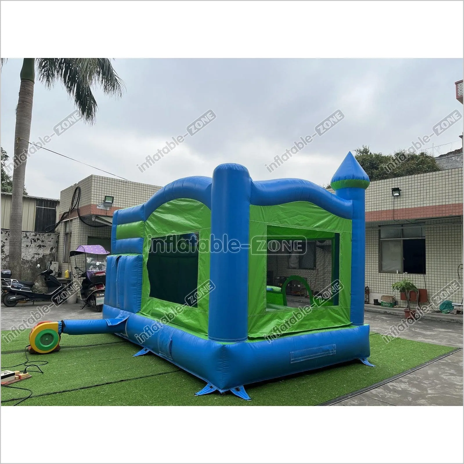 Inflatable Bouncy Castles Green Jumping Castle Indoor Bouncy House