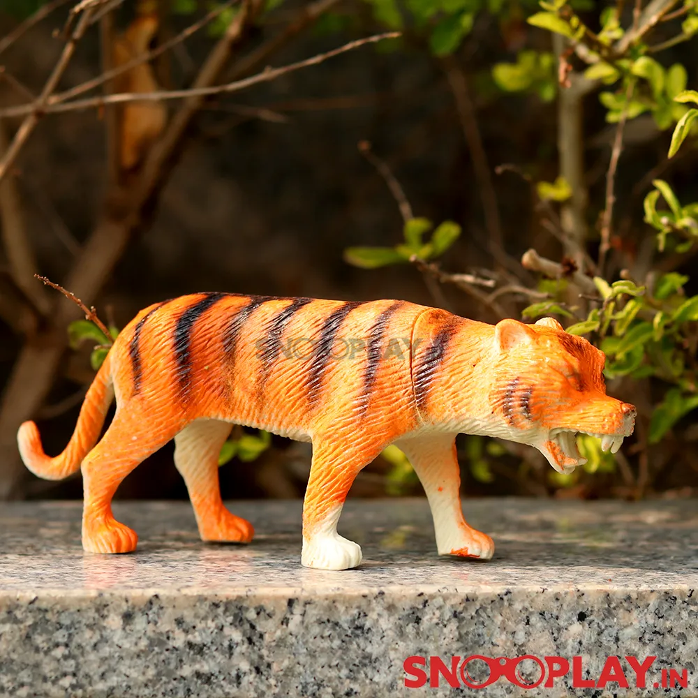 Wild Animals Playset for Kids (Set of 6 Animal Toys)
